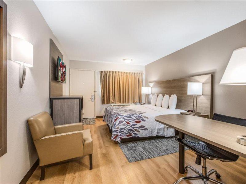 Red Roof Inn Lansing West - Msu Dış mekan fotoğraf